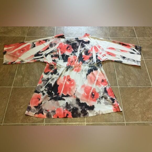 SIMPLY IRRESISTABLE WOMENS FLORAL KIMONO SLEEVE TOP BLOUSE - GORGEOUS - Medium - Picture 6 of 6
